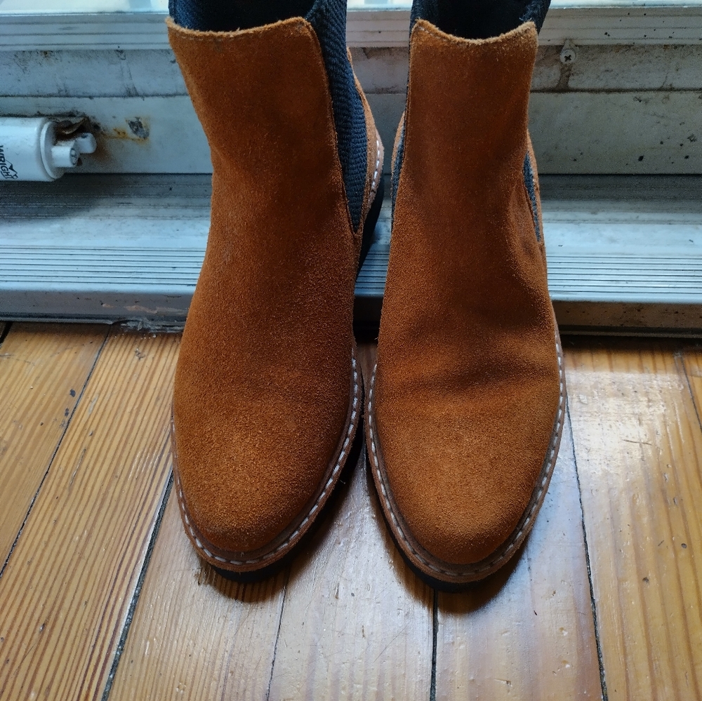 Women's boots